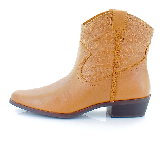 NWOT Lucky Brand Hadrya Women's Western Booties Latte Size 7 1/2 M - Picture 2 of 7